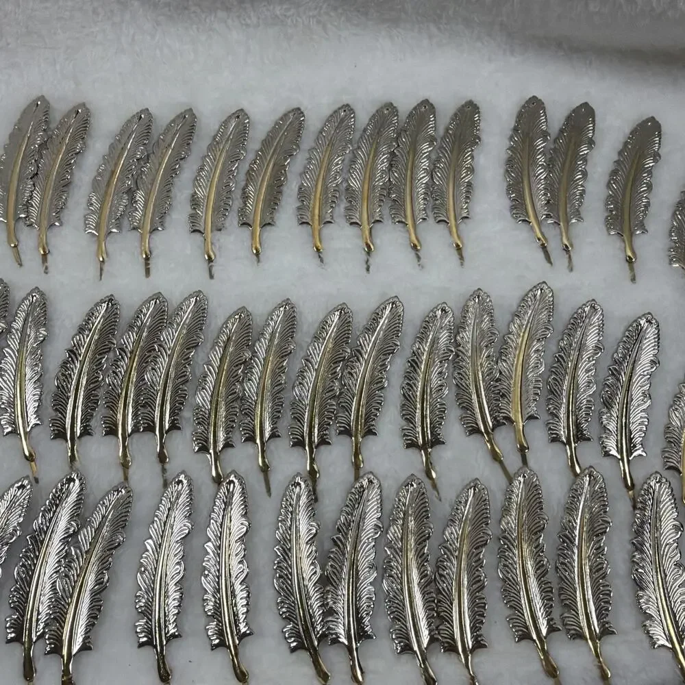 Metal Silver / Gold Feather Hat Pin - Western Style – Inspired Look